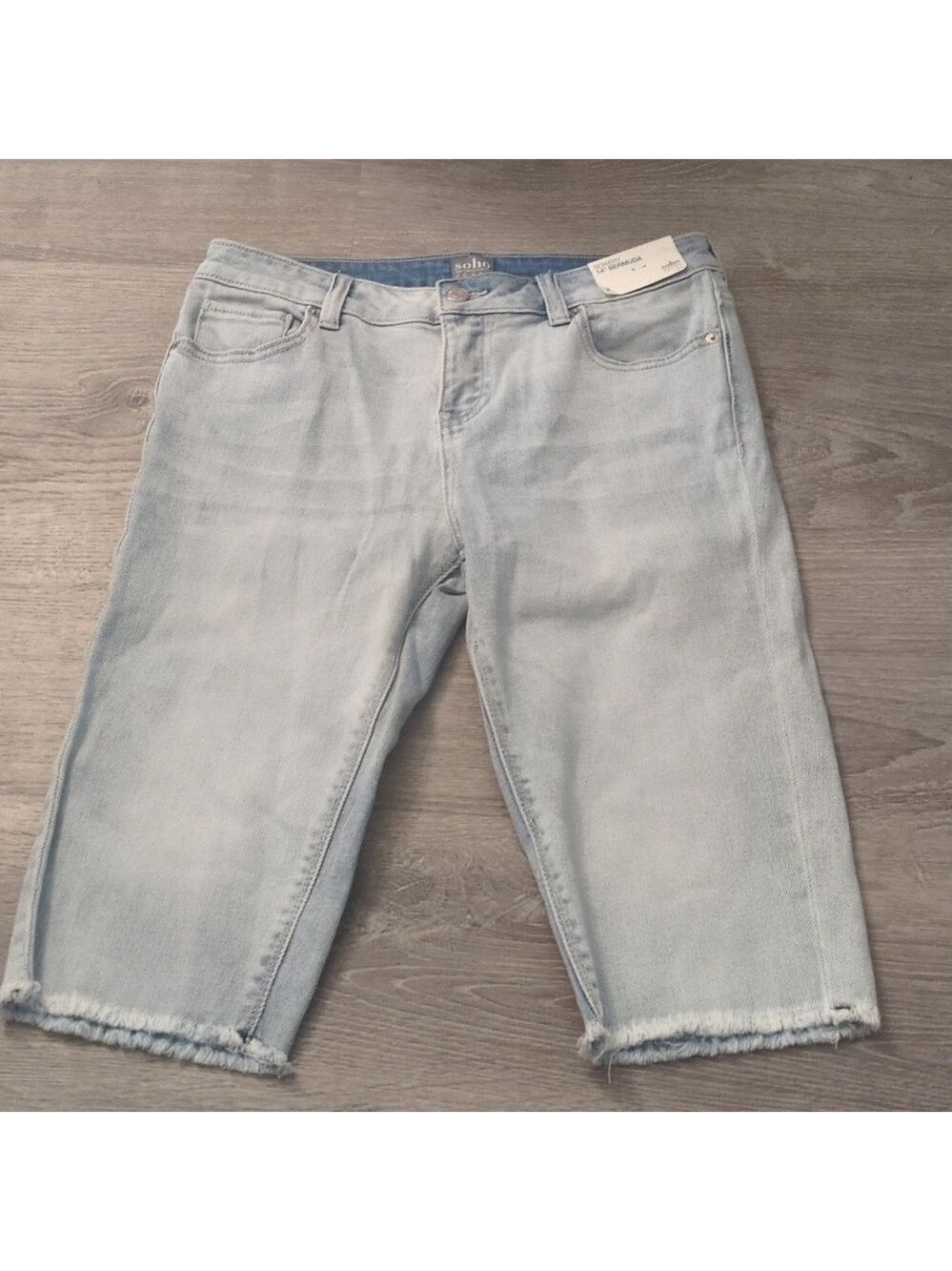 SOHO New York and company bowery 14" Bermuda denim shorts size 2